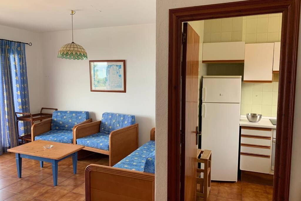 Apartamento En Playa Santo Tomas 1-5 Es Migjorn Gran Exterior foto